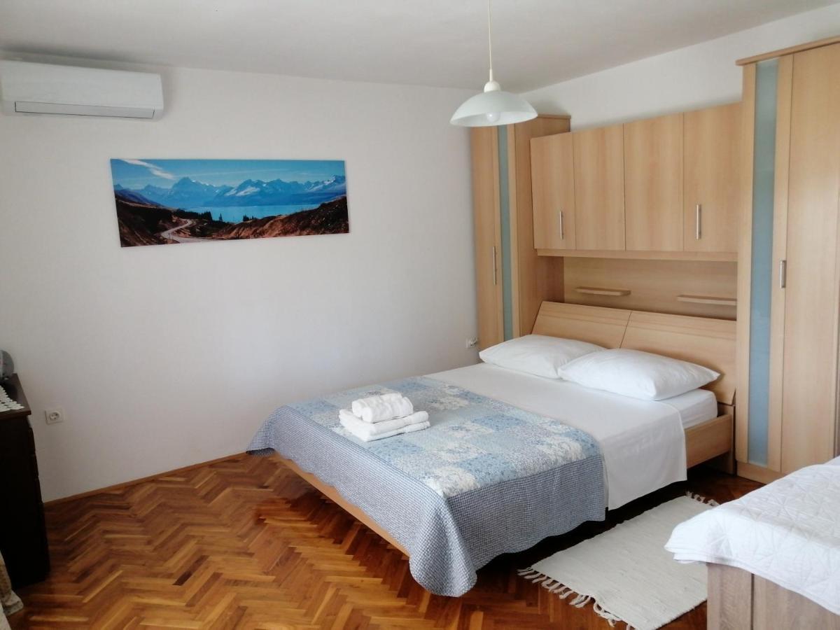Holiday House Tunjarice Обровац Экстерьер фото